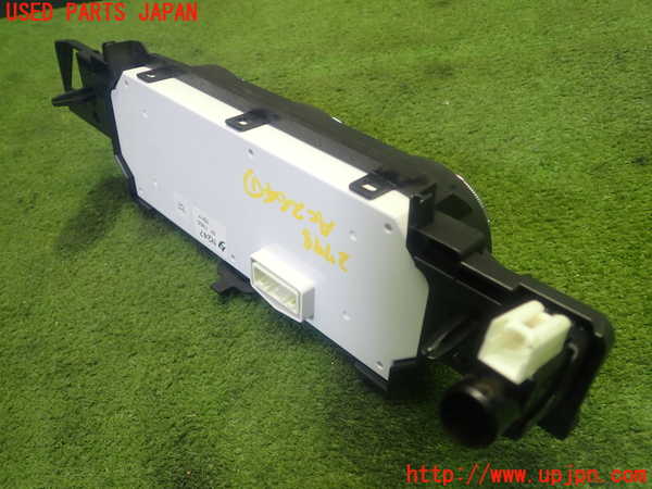 5UPJ-27786066]アバルト・124スパイダー(NF2EK)エアコンスイッチ1 中古_m0003.jpg