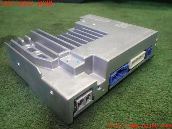 1UPJ-27786589]アバルト・124スパイダー(NF2EK)カーナビゲーション 中古_m0003.jpg