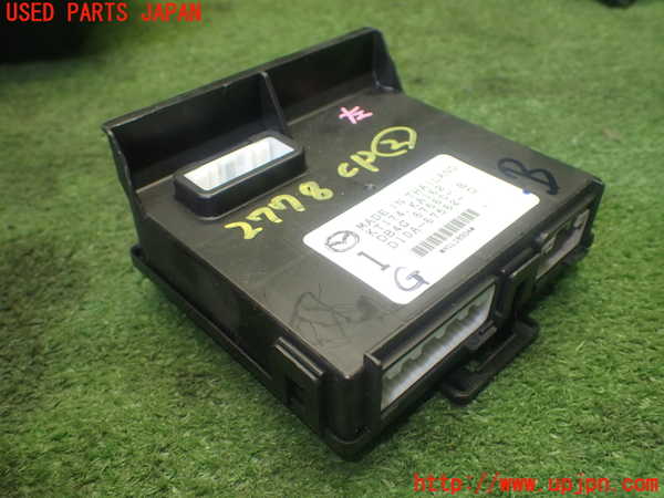 1UPJ-27786147]アバルト・124スパイダー(NF2EK)コンピューター2 (D10A-67562-D) 中古_m0002.jpg