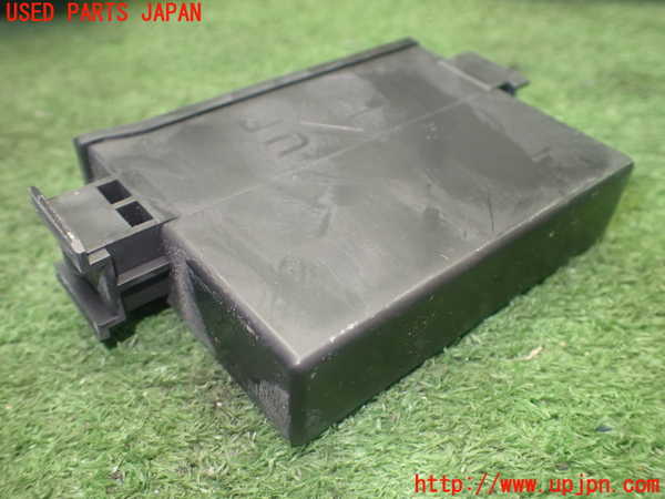 1UPJ-27786148]アバルト・124スパイダー(NF2EK)コンピューター3 (N243 675U0A) 中古_m0003.jpg