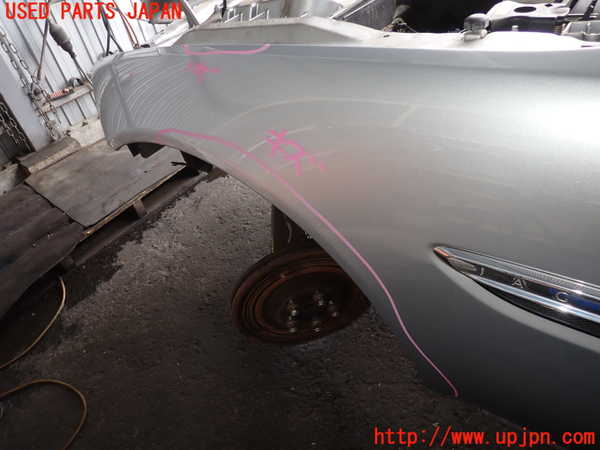 2UPJ-27791082]ジャガー・XKシリーズ(J438B)左前フェンダー 中古 【左ハンドル】_m0002.jpg