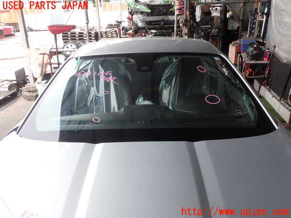 2UPJ-27791195]ジャガー・XKシリーズ(J438B)フロントガラス 中古 【左ハンドル】(43R-001585 M1250)_m0001.jpg