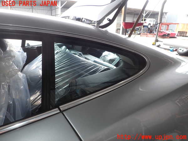 2UPJ-27791382]ジャガー・XKシリーズ(J438B)左クォーターガラス 中古 【左ハンドル】(43R-001605 M3250)_m0001.jpg
