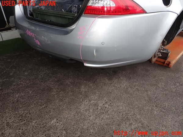 2UPJ-27791610]ジャガー・XKシリーズ(J438B)リアバンパー 【ジャンク品】 中古 【左ハンドル】_m0001.jpg