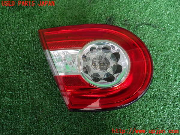 2UPJ-27791552]ジャガー・XKシリーズ(J438B)左リアフィニッシャー 中古 【左ハンドル】_m0001.jpg