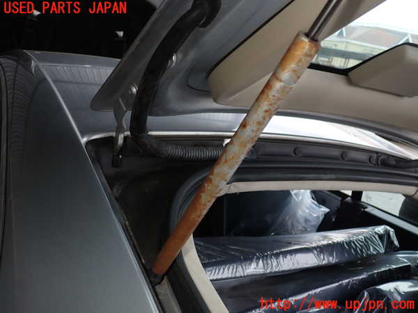 2UPJ-27791584]ジャガー・XKシリーズ(J438B)リアゲートダンパー 中古 【左ハンドル】_m0004.jpg