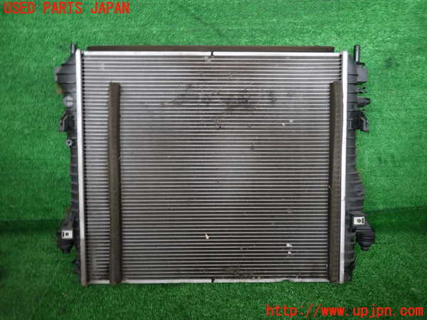 2UPJ-27792321]ジャガー・XKシリーズ(J438B)ラジエーター1 中古 【左ハンドル】_m0001.jpg