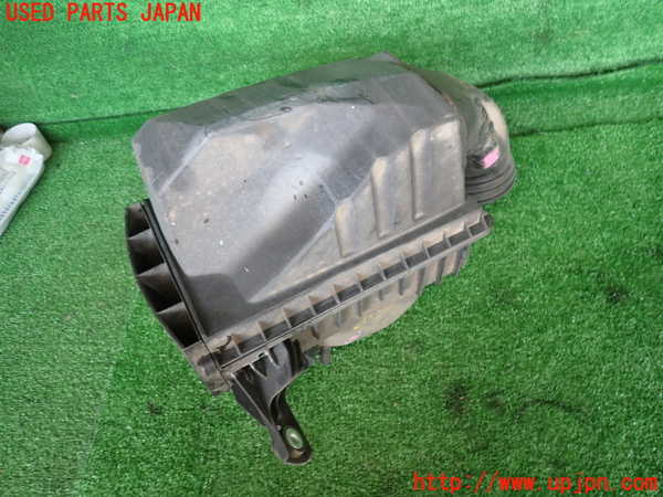 2UPJ-27792560]ジャガー・XKシリーズ(J438B)エアクリーナーボックス 中古 【左ハンドル】_m0001.jpg