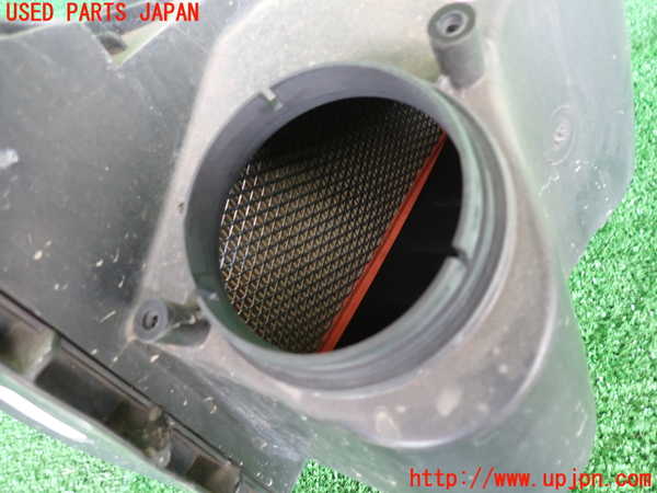2UPJ-27792560]ジャガー・XKシリーズ(J438B)エアクリーナーボックス 中古 【左ハンドル】_m0003.jpg
