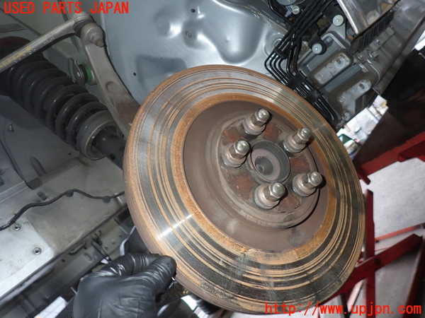 2UPJ-27794295]ジャガー・XKシリーズ(J438B)左フロントナックルハブ 中古 【左ハンドル】_m0003.jpg