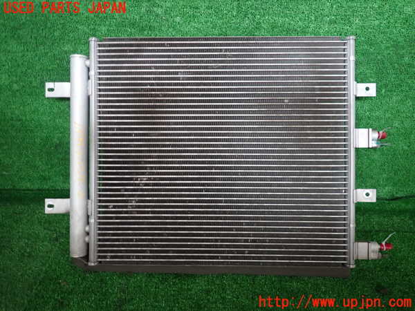 2UPJ-27796031]ジャガー・XKシリーズ(J438B)エアコンコンデンサー1 中古 【左ハンドル】_m0001.jpg