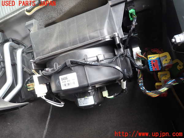 2UPJ-27796081]ジャガー・XKシリーズ(J438B)エバポレーター1 中古 【左ハンドル】_m0003.jpg