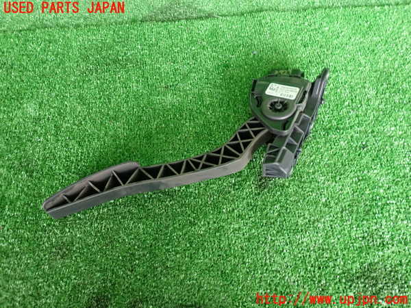 2UPJ-27796381]ジャガー・XKシリーズ(J438B)センサー1 (アクセルペダル) 中古 【左ハンドル】_m0002.jpg