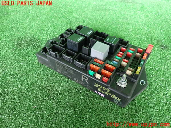 2UPJ-27796742]ジャガー・XKシリーズ(J438B)ヒューズボックス2 中古 【左ハンドル】_m0001.jpg