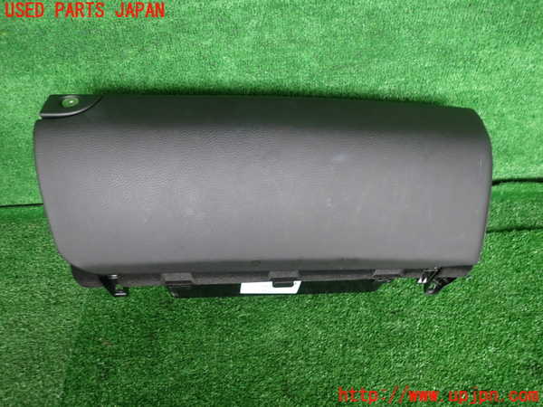 2UPJ-27797516]ジャガー・XKシリーズ(J438B)グローブボックス1 中古 【左ハンドル】_m0001.jpg