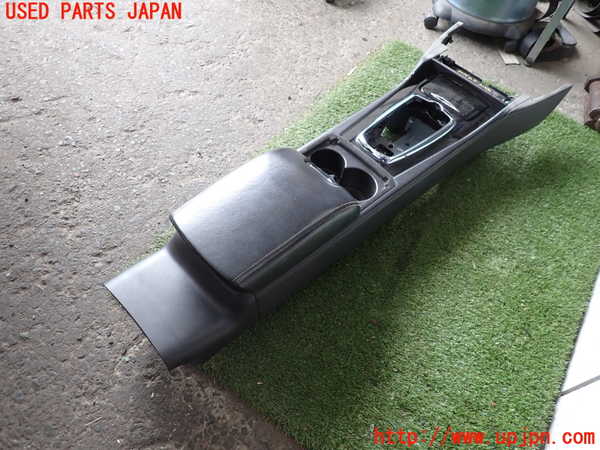 2UPJ-27797540]ジャガー・XKシリーズ(J438B)センターコンソール 中古 【左ハンドル】_m0002.jpg