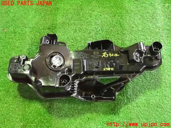 2UPJ-27801160]MX-30 ロータリーEV(DR8V3P)右ウィンカーレンズ 【ジャンク品】 中古_m0003.jpg