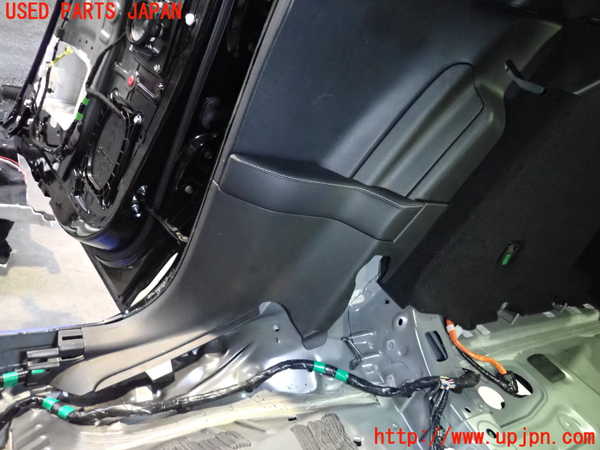 2UPJ-27807675]MX-30 ロータリーEV(DR8V3P)右リアピラートリム 中古_m0002.jpg