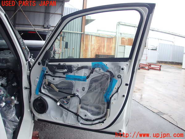 2UPJ-27811230]フィット(Fit) ハイブリッド(e：HEV)(GR3)右前ドア 中古(43R-00034 M2H4)_m0005.jpg