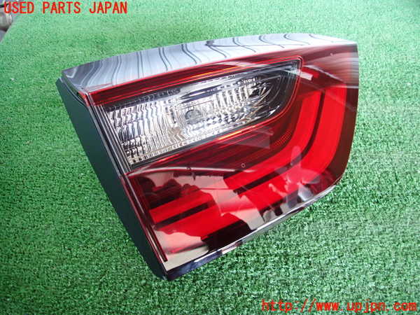 5UPJ-27811552]フィット(Fit) ハイブリッド(e：HEV)(GR3)左リアフィニッシャー 中古_m0001.jpg