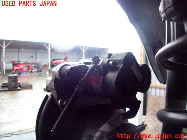 5UPJ-27814090]フィット(Fit) ハイブリッド(e：HEV)(GR3)右リアキャリパー 中古_m0004.jpg