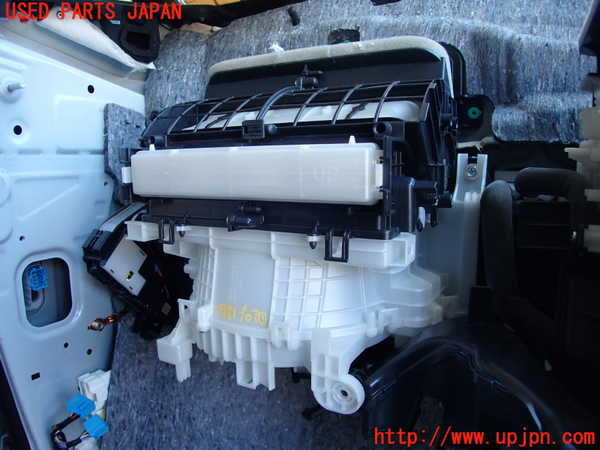 2UPJ-27816095]フィット(Fit) ハイブリッド(e：HEV)(GR3)ブロアファン(ブロアーファン) 中古_m0003.jpg
