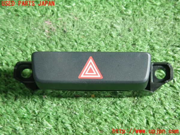 2UPJ-27816290]フィット(Fit) ハイブリッド(e：HEV)(GR3)ハザードスイッチ 中古_m0003.jpg