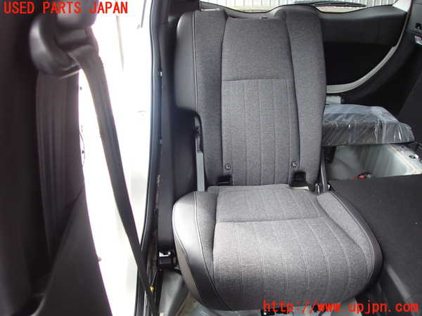 2UPJ-27817145]フィット(Fit) ハイブリッド(e：HEV)(GR3)右2列目シート 中古_m0001.jpg