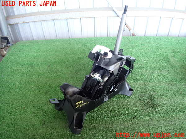 5UPJ-27817555]フィット(Fit) ハイブリッド(e：HEV)(GR3)ATシフトレバー 中古_m0001.jpg
