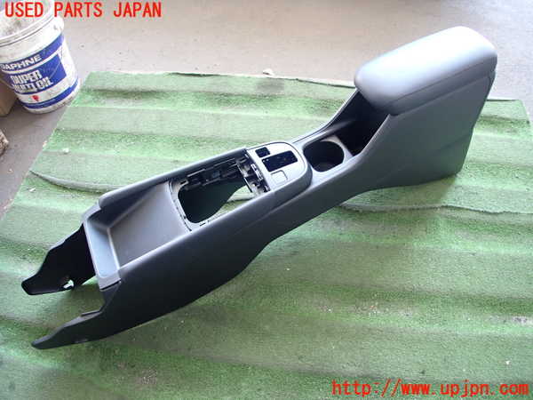2UPJ-27817540]フィット(Fit) ハイブリッド(e：HEV)(GR3)センターコンソール 中古_m0001.jpg