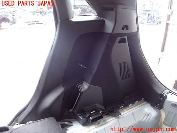 2UPJ-27817675]フィット(Fit) ハイブリッド(e：HEV)(GR3)右リアピラートリム 中古_m0003.jpg