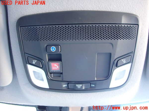 2UPJ-27816411]フィット(Fit) ハイブリッド(e：HEV)(GR3)ルームランプ1 (1列目真中) 中古_m0001.jpg