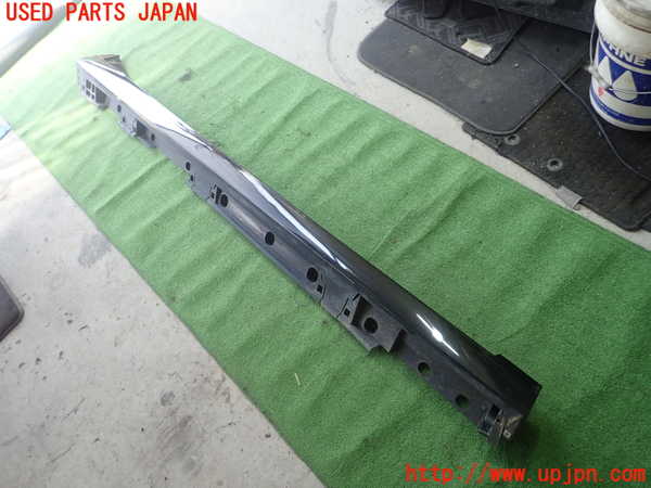 1UPJ-27821390]レクサス・ES300h(AXZH10)右サイドステップ 中古_m0001.jpg