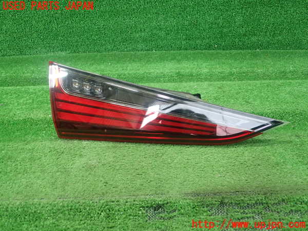 1UPJ-27821552]レクサス・ES300h(AXZH10)左リアフィニッシャー 中古_m0001.jpg