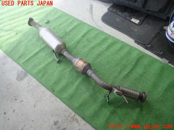 1UPJ-27822631]レクサス・ES300h(AXZH10)フロントパイプ1 中古_m0001.jpg