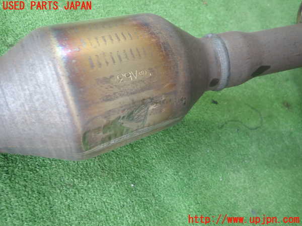 1UPJ-27822631]レクサス・ES300h(AXZH10)フロントパイプ1 中古_m0002.jpg