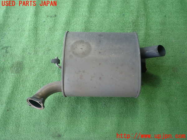 1UPJ-27822671]レクサス・ES300h(AXZH10)リアマフラー1 中古_m0002.jpg