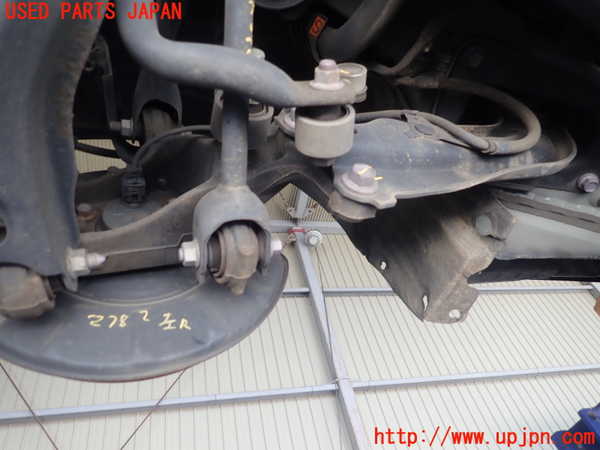 1UPJ-27824305]レクサス・ES300h(AXZH10)左リアナックルハブ 中古_m0001.jpg