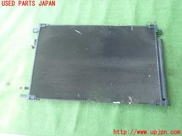1UPJ-27826031]レクサス・ES300h(AXZH10)エアコンコンデンサー1 中古_m0002.jpg