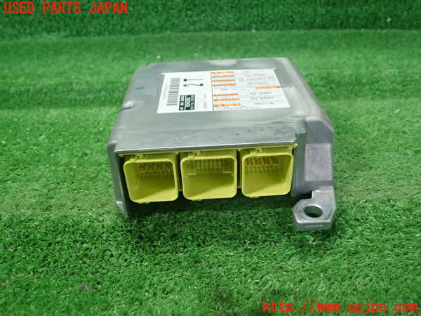 1UPJ-27826145]レクサス・ES300h(AXZH10)エアバッグコンピューター 中古_m0001.jpg