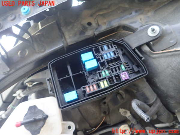 1UPJ-27826741]レクサス・ES300h(AXZH10)ヒューズボックス1 中古_m0002.jpg