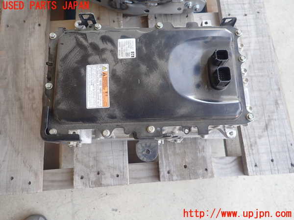 1UPJ-27826916]レクサス・ES300h(AXZH10)インバーターコンバーター 中古_m0001.jpg