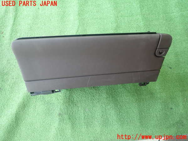1UPJ-27827516]レクサス・ES300h(AXZH10)グローブボックス1 中古_m0001.jpg