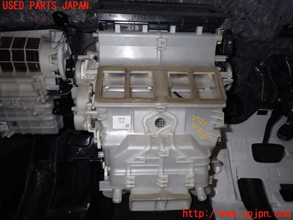 1UPJ-27836081]レクサス・GS350(GRL10)エバポレーター1 中古_m0001.jpg