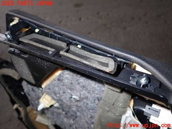 1UPJ-27831264]レクサス・GS350(GRL10)左前ドア内張り 中古_m0003.jpg