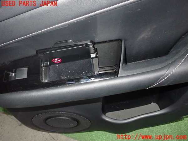 1UPJ-27831294]レクサス・GS350(GRL10)右後ドア内張り 中古_m0004.jpg