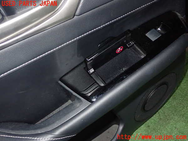 1UPJ-27831324]レクサス・GS350(GRL10)左後ドア内張り 中古_m0003.jpg