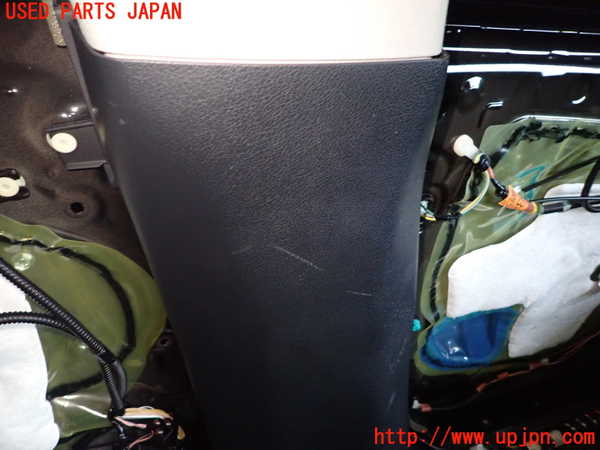 1UPJ-27837670]レクサス・GS350(GRL10)左センターピラートリム 中古_m0004.jpg