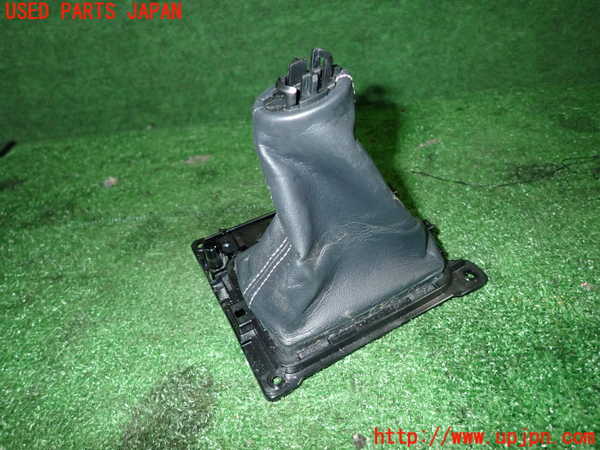 1UPJ-27837575]レクサス・GS350(GRL10)シフトブーツ 中古_m0002.jpg