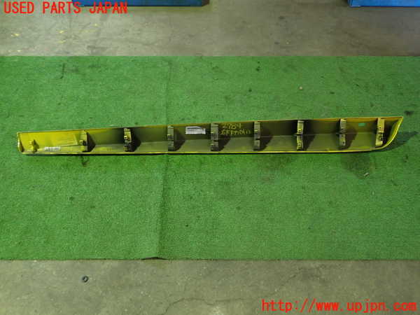 5UPJ-27841232]ルノー・メガーヌ R.S.(ルノー・スポール)(DZF4R)右ドアパネル 中古_m0004.jpg